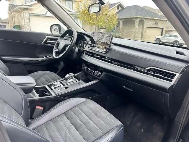 2024 Mitsubishi Outlander Plug-In LE S-AWC - Photo 8