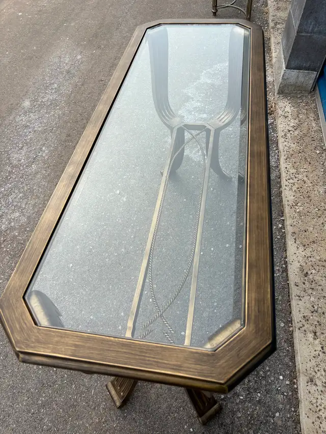 Stunning Sofa Table / Stand - Photo 7