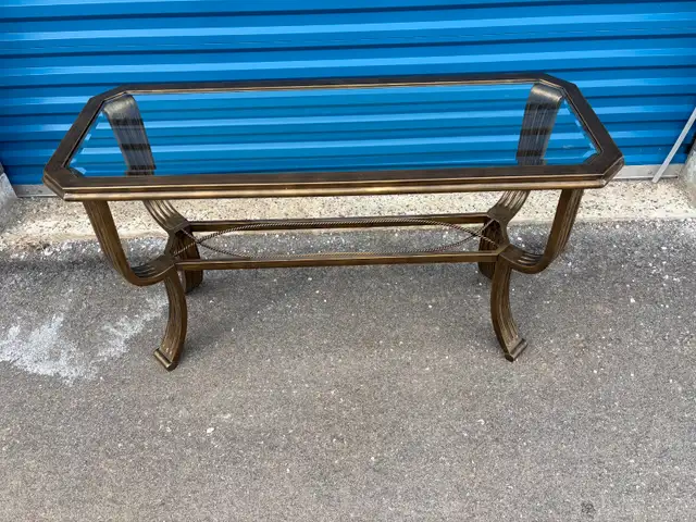 Stunning Sofa Table / Stand - Photo 9