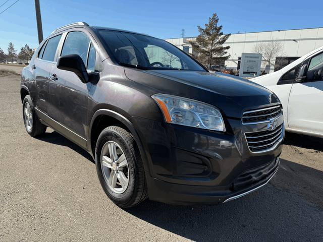 2016 Chevrolet Trax AWD 4dr LT - Photo 2