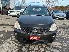 2009 Kia Rondo EX - Photo 2