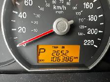 2009 Kia Rondo EX - Photo 12