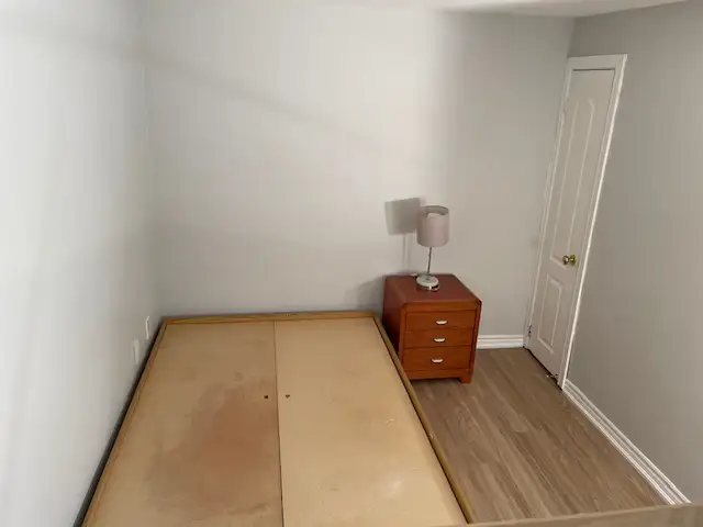 1 BR Basement Apartment In Etobicoke for Rent - Photo 3