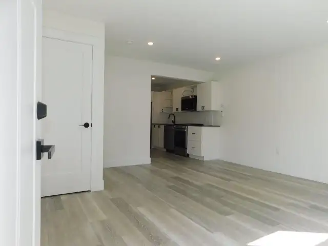 HFX West-end/2beds/1bath/Heat-pump - VIDEO TOUR! - Photo 3