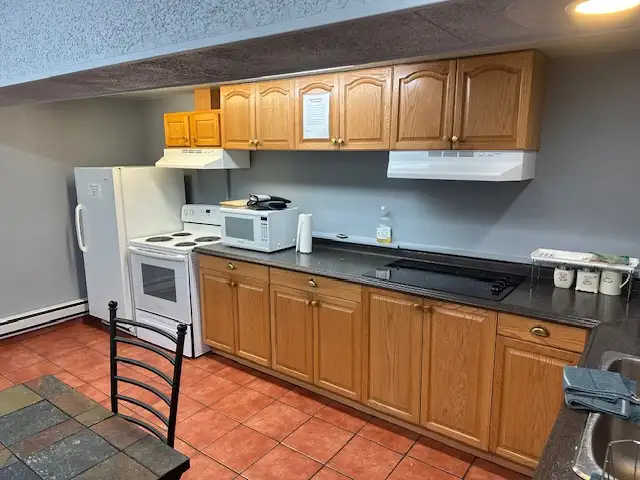 Now Booking to rent at Skyline Campus inn - Photo 7