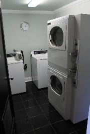 Now Booking to rent at Skyline Campus inn - Photo 8