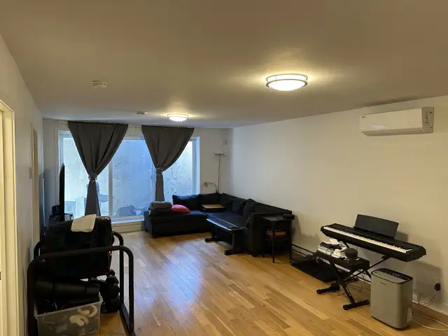 Grand 4 1/2 demi sous-sol récent à Saint-Sulpice (Villeray) - Photo 3