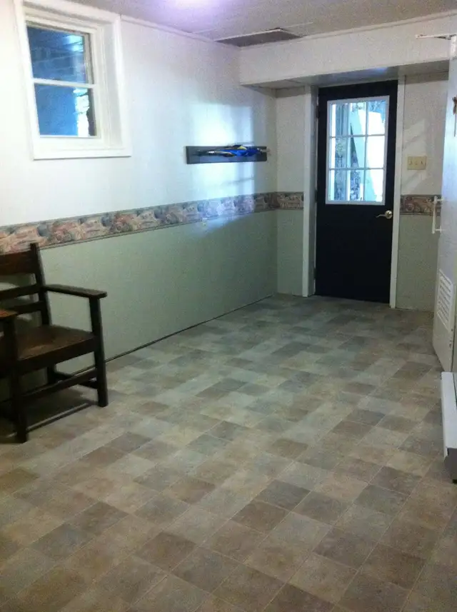 QUALITY 2 BDRM APT.  FOR 2 TRENT STUDENTS TO SHARE  - ALL INC. - Photo 2