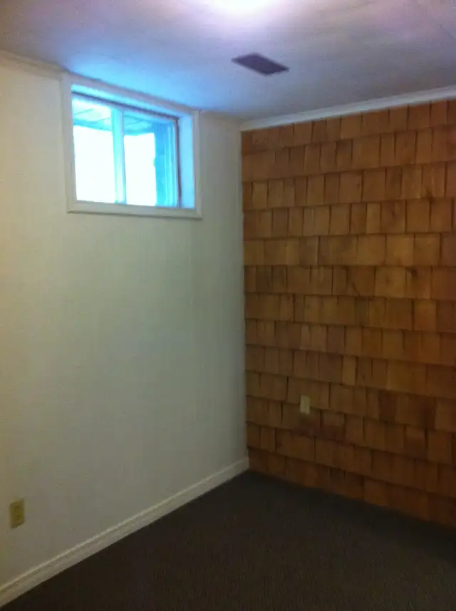 QUALITY 2 BDRM APT.  FOR 2 TRENT STUDENTS TO SHARE  - ALL INC. - Photo 4