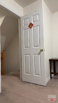 Room for rent-Female