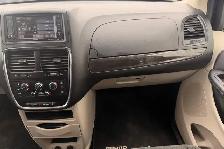 2016 Dodge Grand Caravan SXT - 7 Passenger - Photo 20