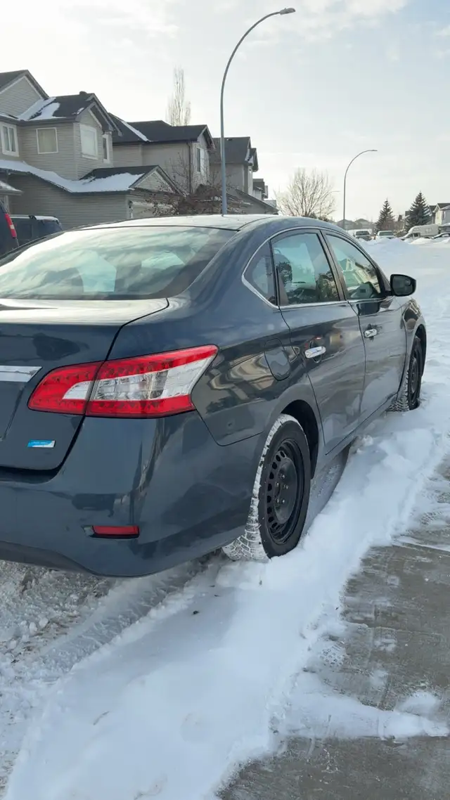 2014 Nissan Sentra Sport 1.8L - Photo 5