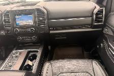 2018 Ford Expedition Limited Max 4WD - 8 Passenger - Photo 18