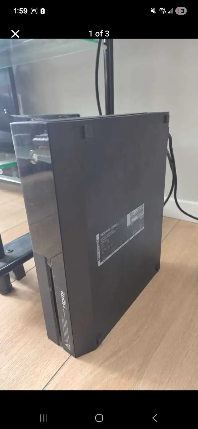 Xbox one, 2 Controllers 35  games $250