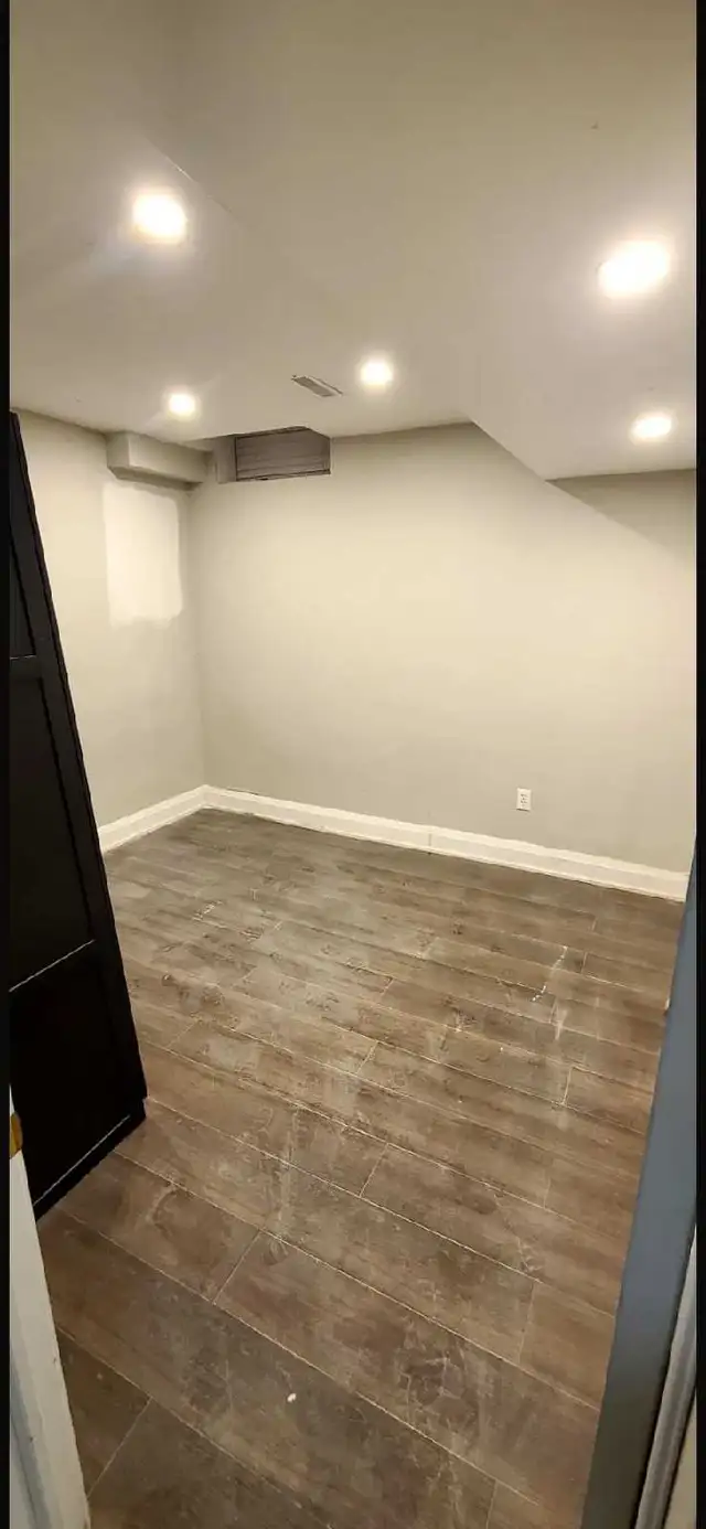 Basement for rent in Markham, ON - Photo 4