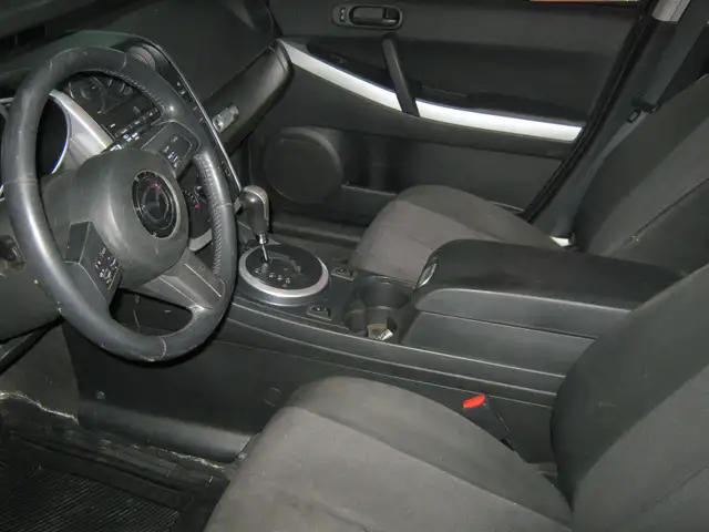 2009 Mazda CX-7 GS FWD PETIT BUDGET !! - Photo 9