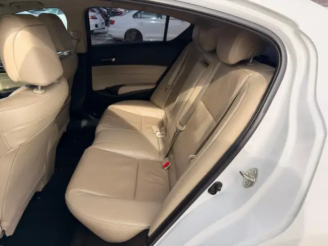 2017 Acura ILX Premium : Very Well Serviced - Photo 11