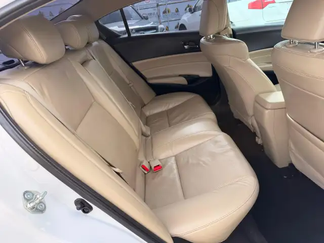 2017 Acura ILX Premium : Very Well Serviced - Photo 10