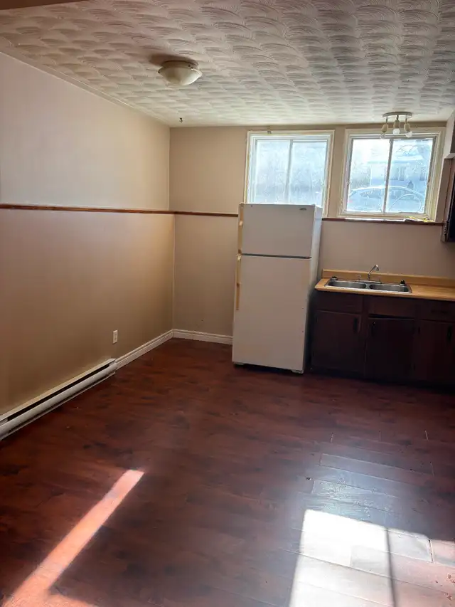 Three bedroom apartment for rent on Hanwell Road, Fredericton - Photo 3