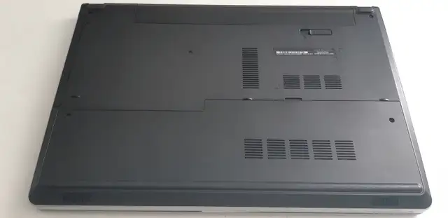 DELL TOUCH SCREEN 15.6 INCHES LAPTOP (Like New) - Photo 3