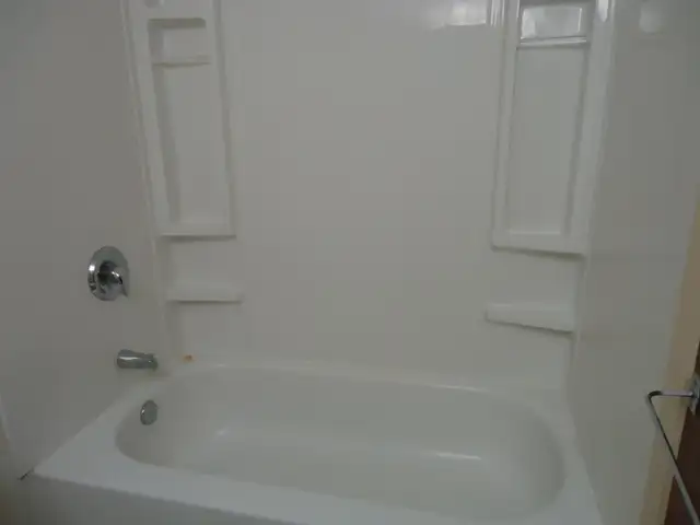 1 bedroom apartment for rent May 1 st - Photo 5