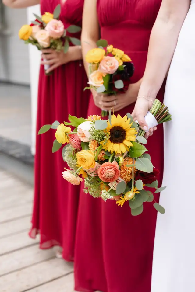 Toronto Wedding Flowers | Bouquets, Arches & Backdrops | GTA - Photo 5