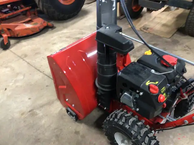 TROY BILT SNOWBLOWER