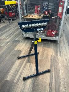 Mastercraft Roller Stand