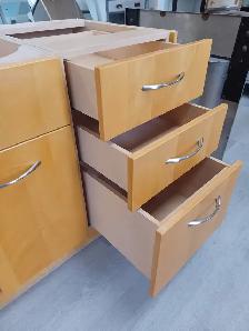 Large Maple Bathroom Vanity - Photo 3