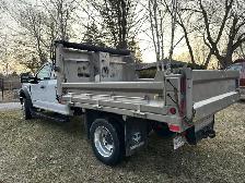 2019 Ford F-550 XLT - Photo 4