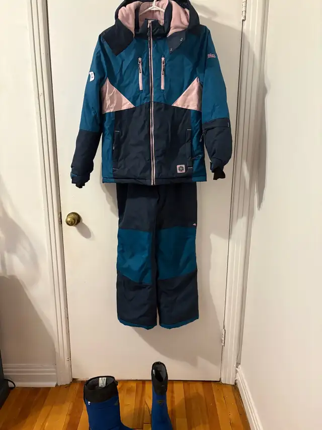 Snowsuit & Boots/Habit de Neige et Bottes