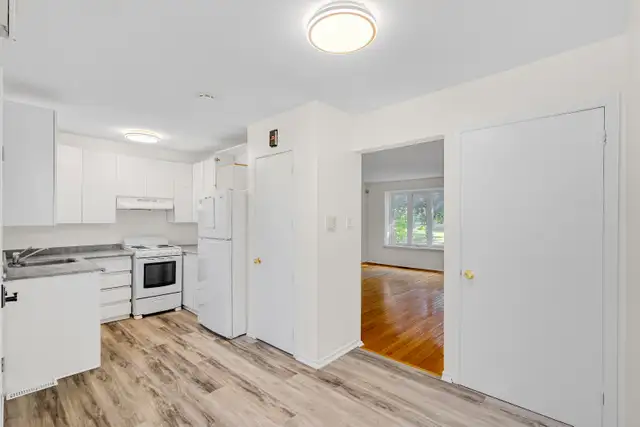 Shared room near Carleton University until end of August