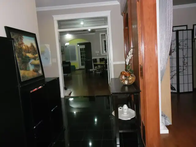 furnished rooms for rent near Royal Oak Skytrain and Metrotown - Photo 7