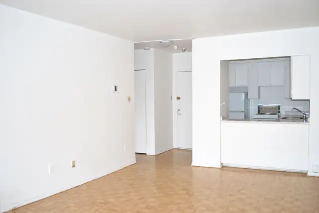 Grand 3 1/2 BETON - LIBRE ou 1er Juillet- Ahuntsic Ouest - Photo 3