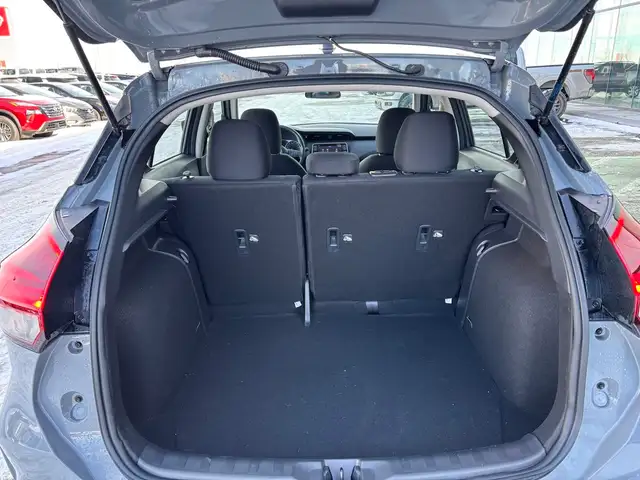 2025 Nissan Kicks Play S • One Owner • Accident Free CarFax • - Photo 6