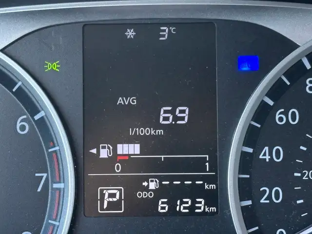 2025 Nissan Kicks Play S • One Owner • Accident Free CarFax • - Photo 14