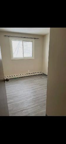 The Sutherland / 2 Bedroom - Photo 6