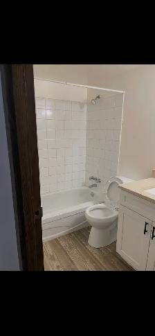 The Sutherland / 2 Bedroom - Photo 9