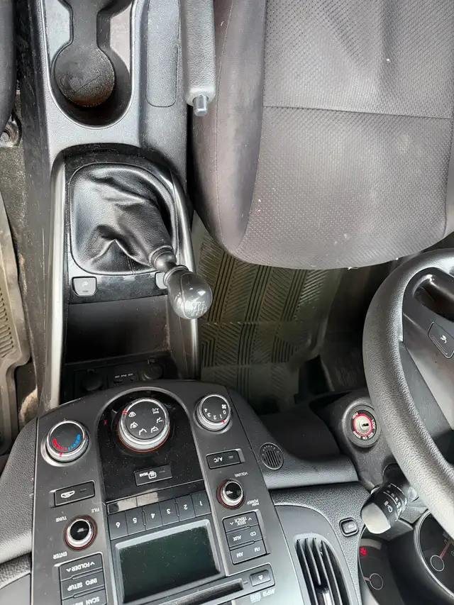 Kia Forte 2013 Manuel – - Photo 9