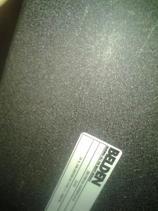 belden  2K-CONTROL 10FMBH122-D  ou huge # of outlets $150 200  a - Photo 8