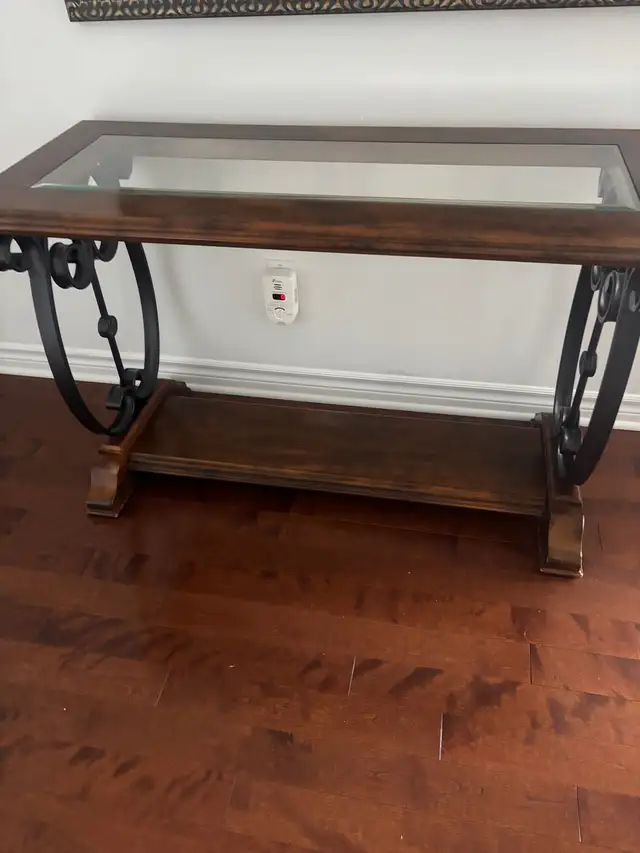 console Table