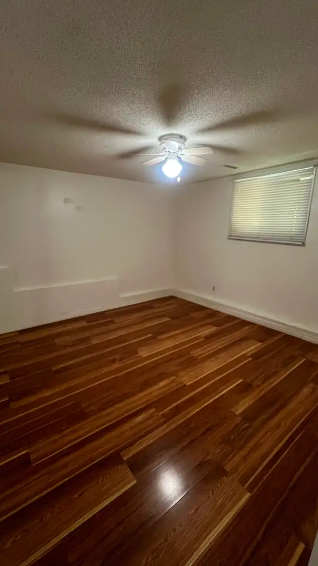 Spacious 2 bedroom basement apartment in Scarborough. - Photo 5