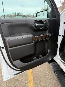 2021 Chev 4x4 - Photo 8