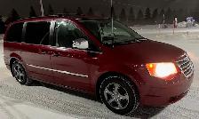 2010 Chrysler Town & Country Van, Safetied
