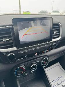 2021 Hyundai Venue Essential - Photo 12