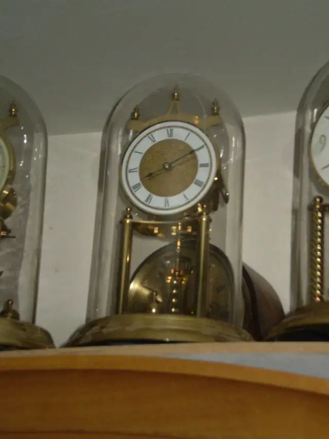 ANTIQUE GERMAN ANNIVERSARY CLOCKS-12 INCH W1TH KEY-$150 EACH - Photo 3