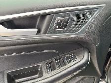 2024 Ford Edge Titanium - Photo 10