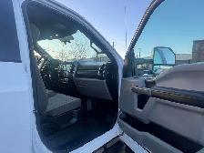 2021 Ford F-350 XLT Crew Cab Flat Bed 4WD - Photo 10