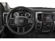 2023 RAM 1500 Classic SLT HEMI 4X4 | SLT | CARPLAY | CREW CAB... - Photo 4