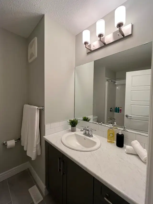 Glenridding 3 bedroom Furnished Rental for April 1st - Photo 13